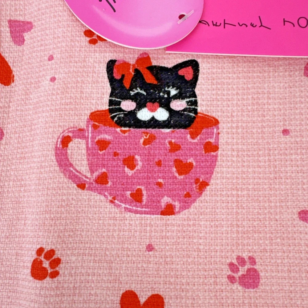 Betsey Johnson kitchen towels cats hearts pink orange valentines 100% cotton new